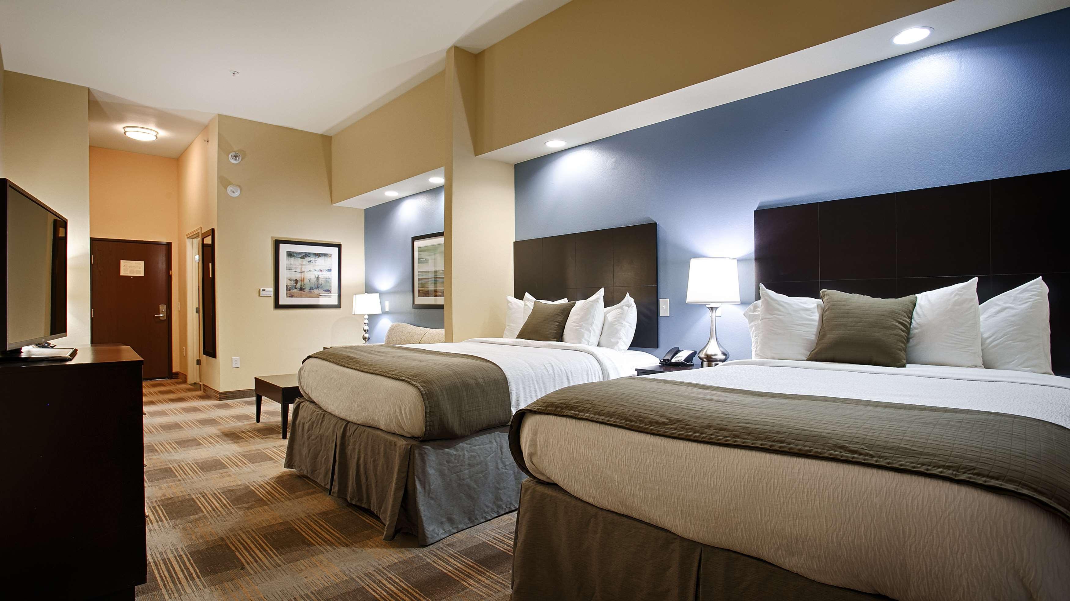 Best Western Plus Fort Worth Forest Hill Inn & Suites Exterior photo